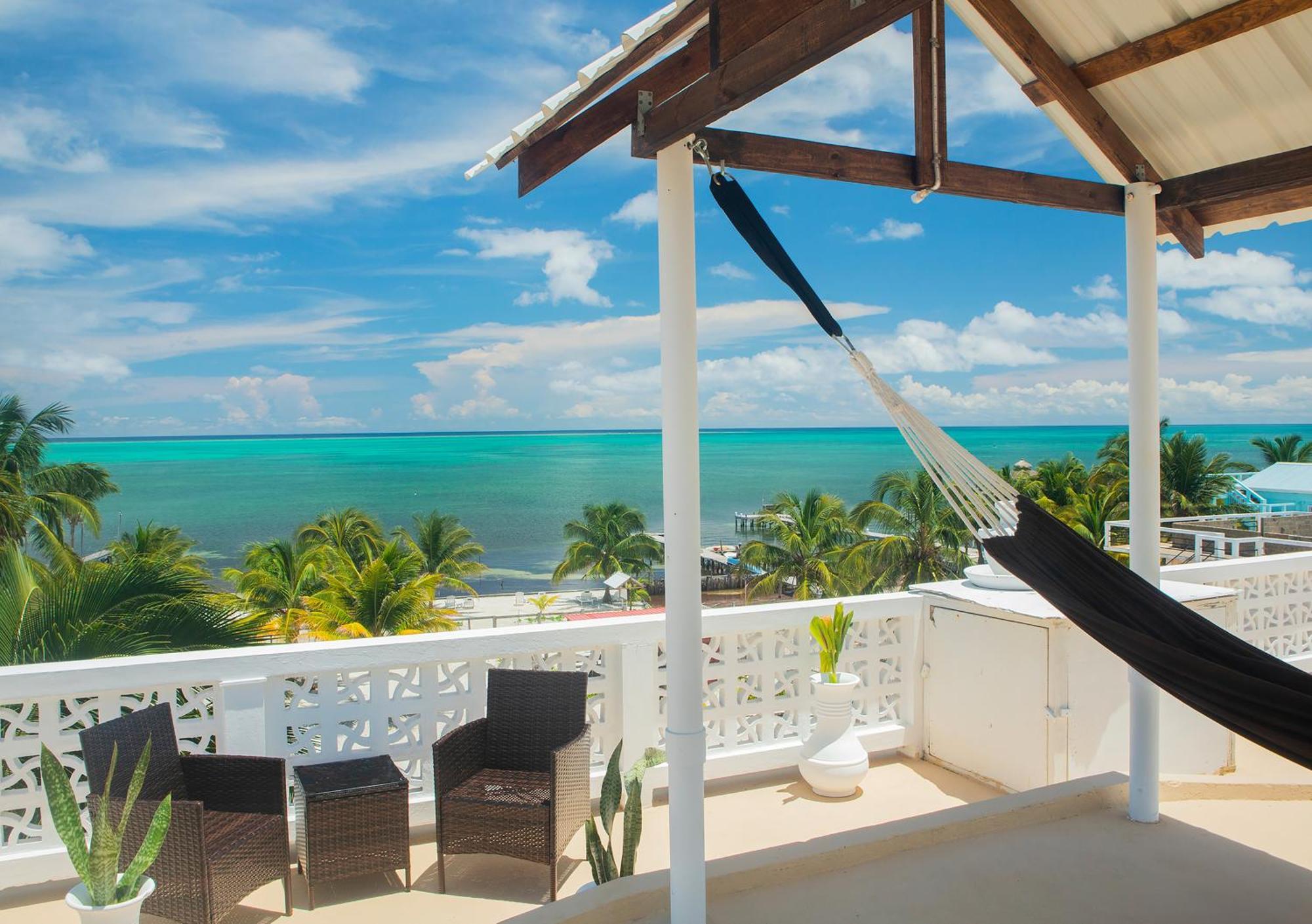 Treetops Hotel Caye Caulker Eksteriør bilde