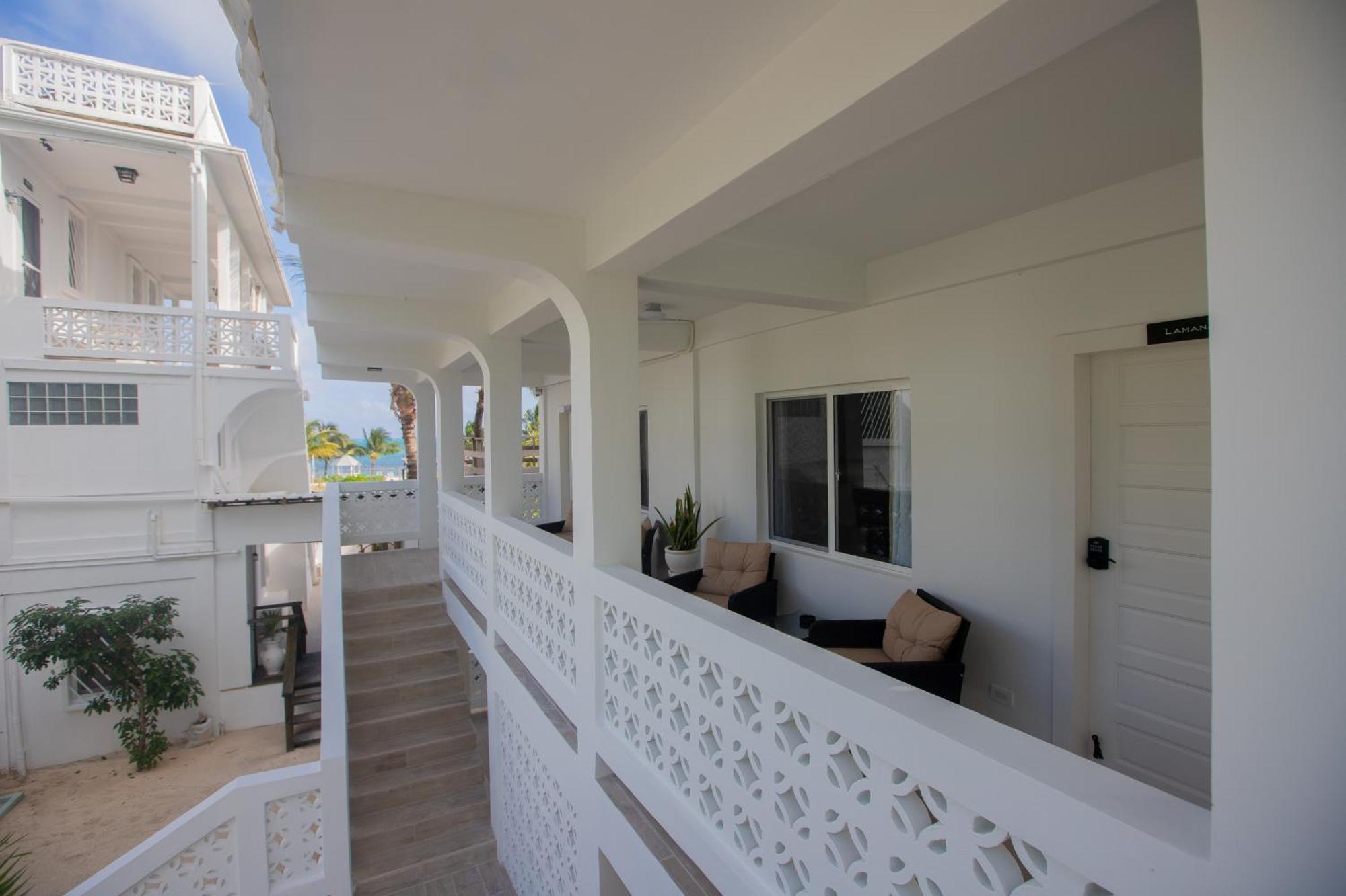 Treetops Hotel Caye Caulker Eksteriør bilde