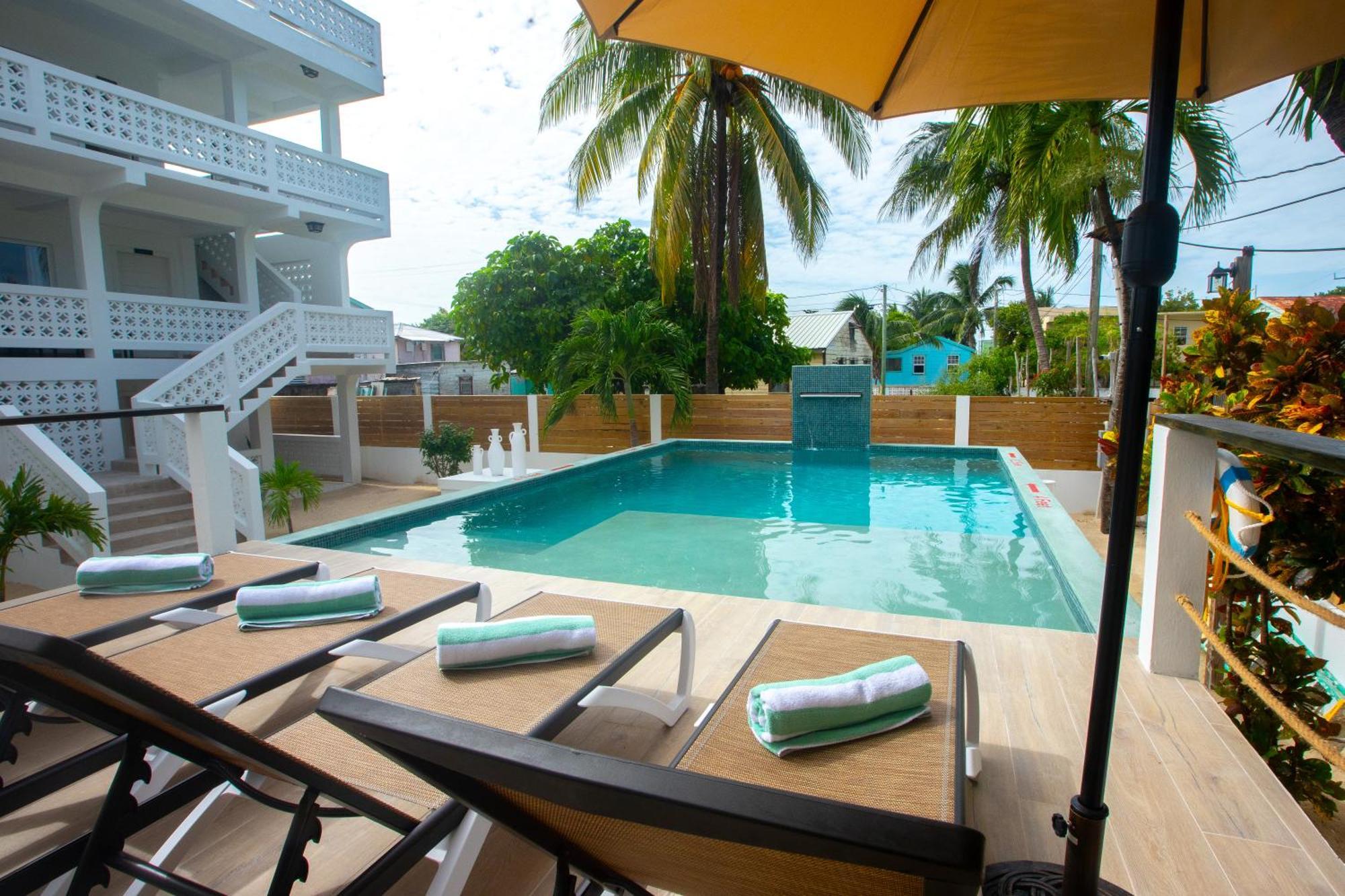 Treetops Hotel Caye Caulker Eksteriør bilde